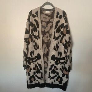 Altar'd State M/L Cheetah Open Front Cardigan Boho Oversized Staple Layer